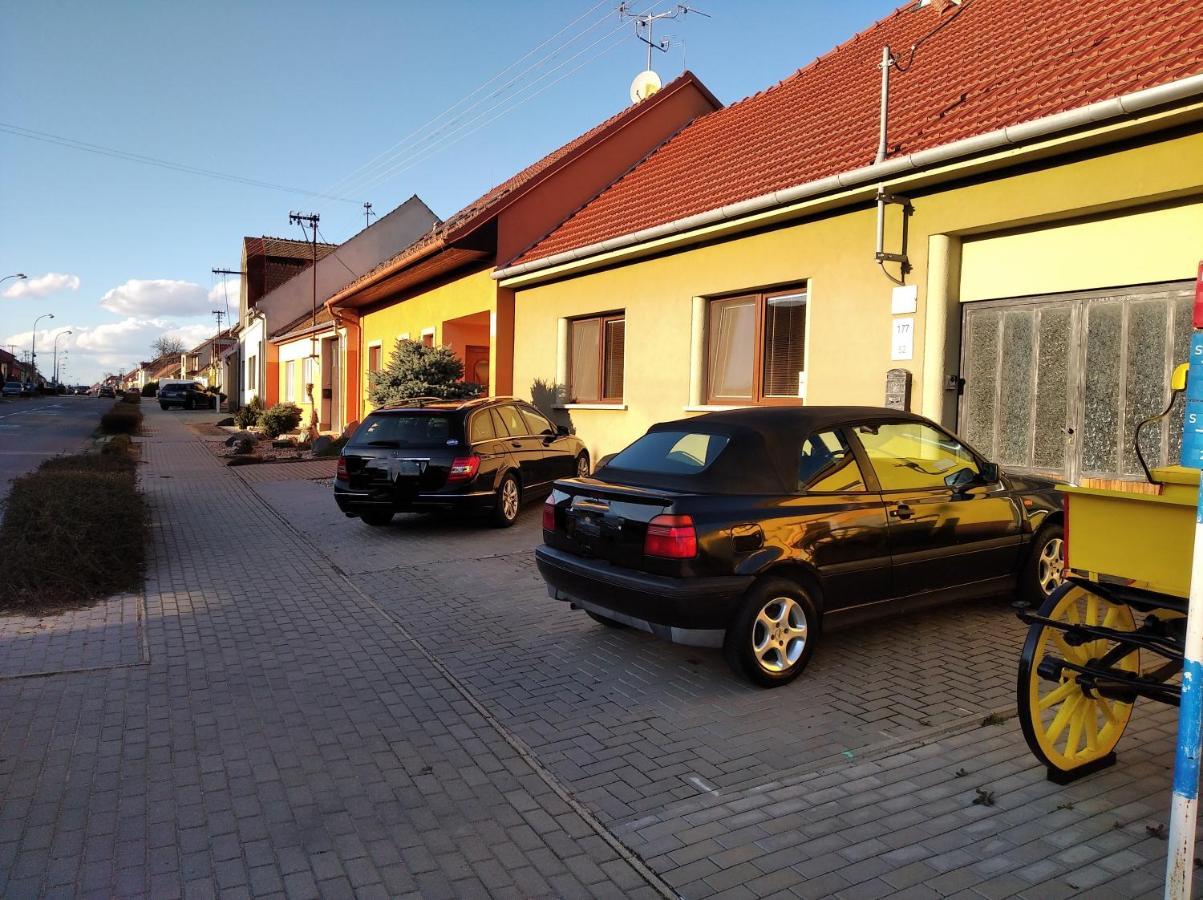 Ubytovani U Malinkovicu Břeclav Extérieur photo