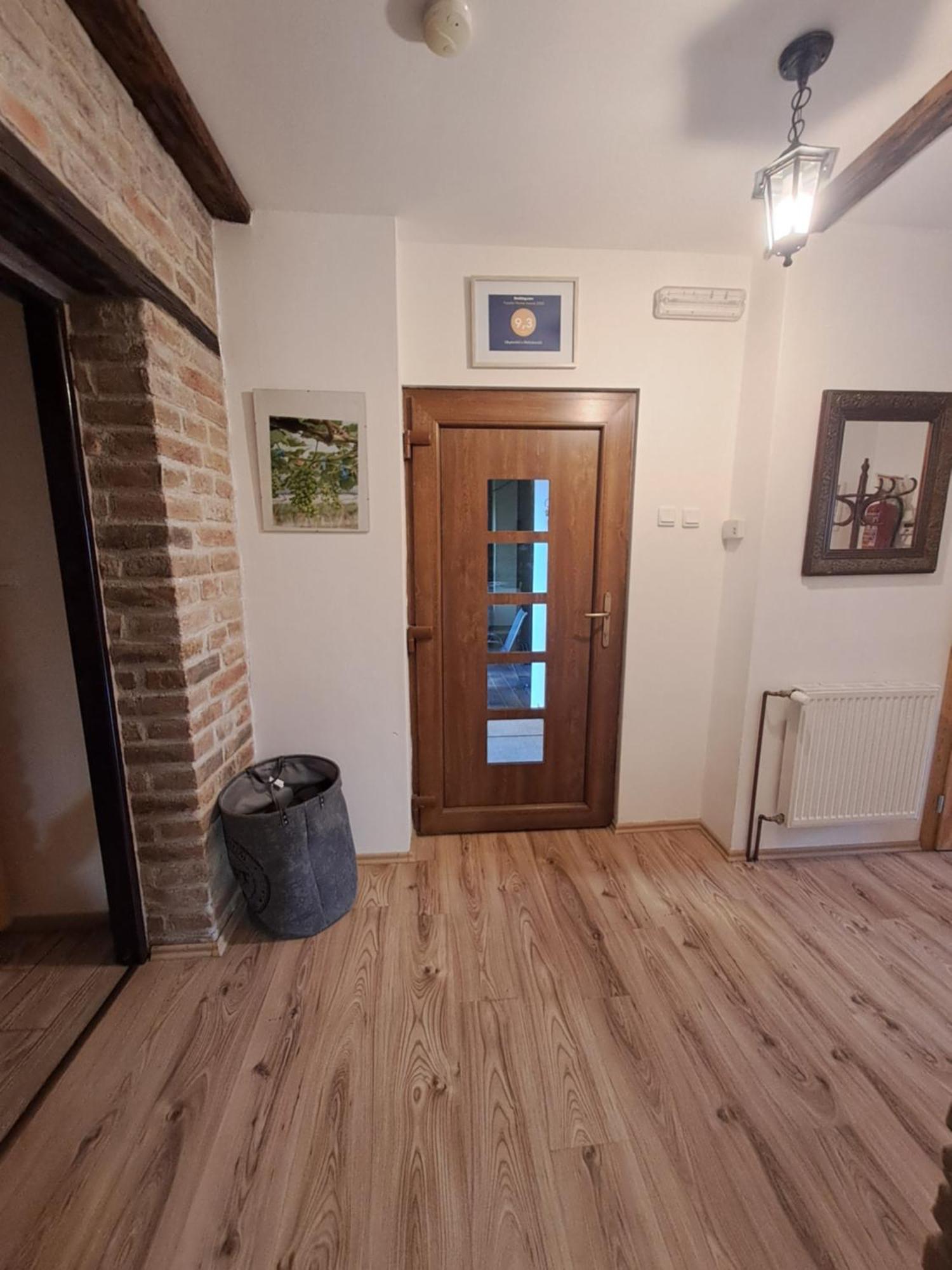 Ubytovani U Malinkovicu Břeclav Extérieur photo