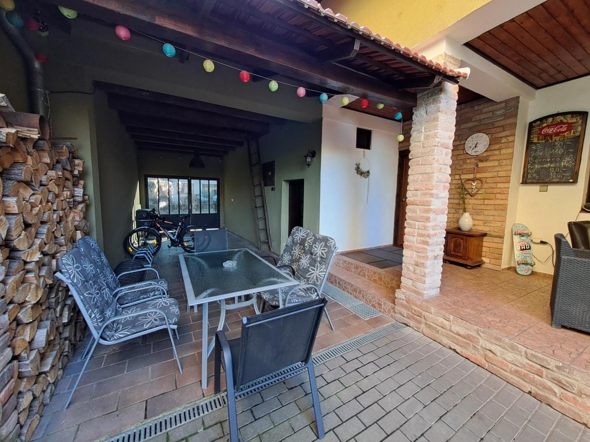 Ubytovani U Malinkovicu Břeclav Extérieur photo