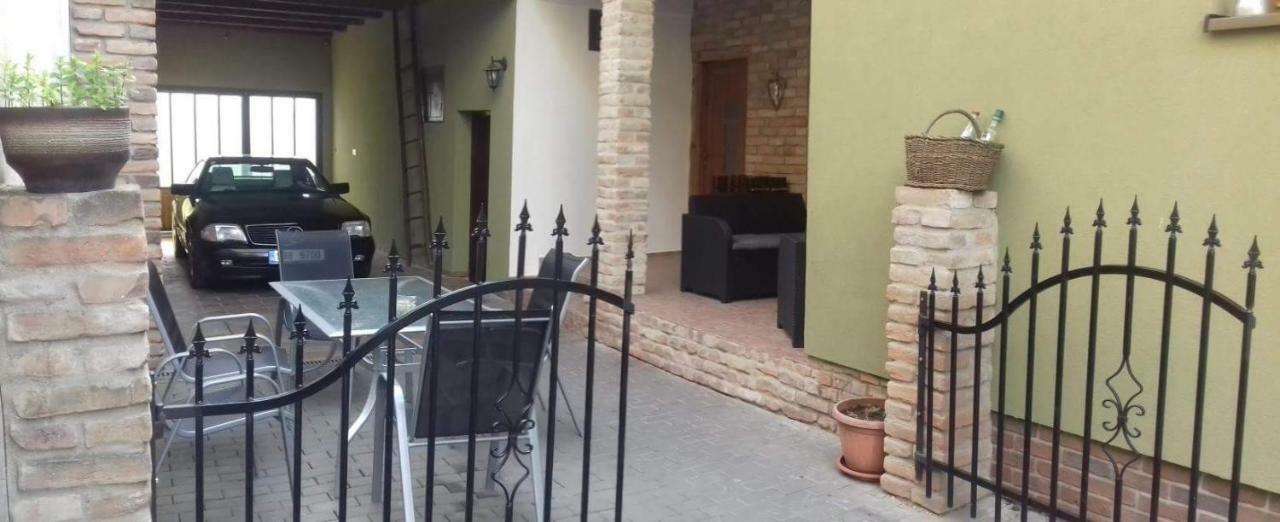 Ubytovani U Malinkovicu Břeclav Extérieur photo